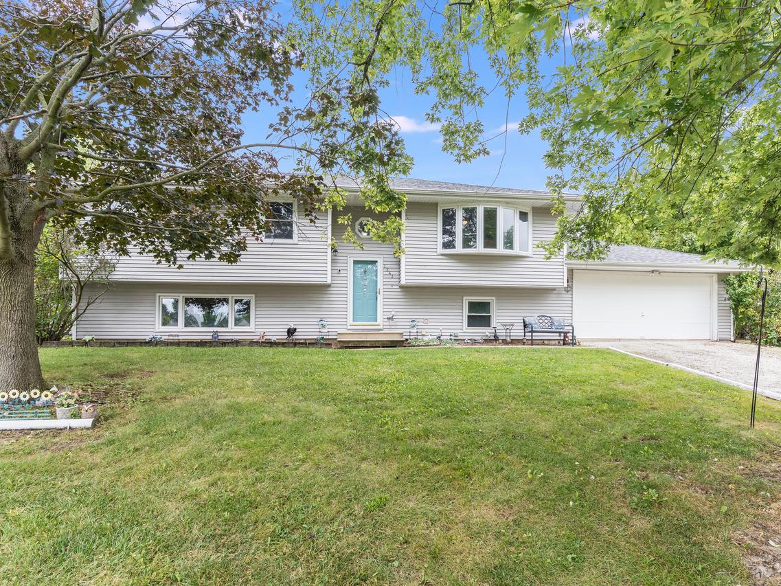 1243 Rick Ct., Joliet, IL 60431
