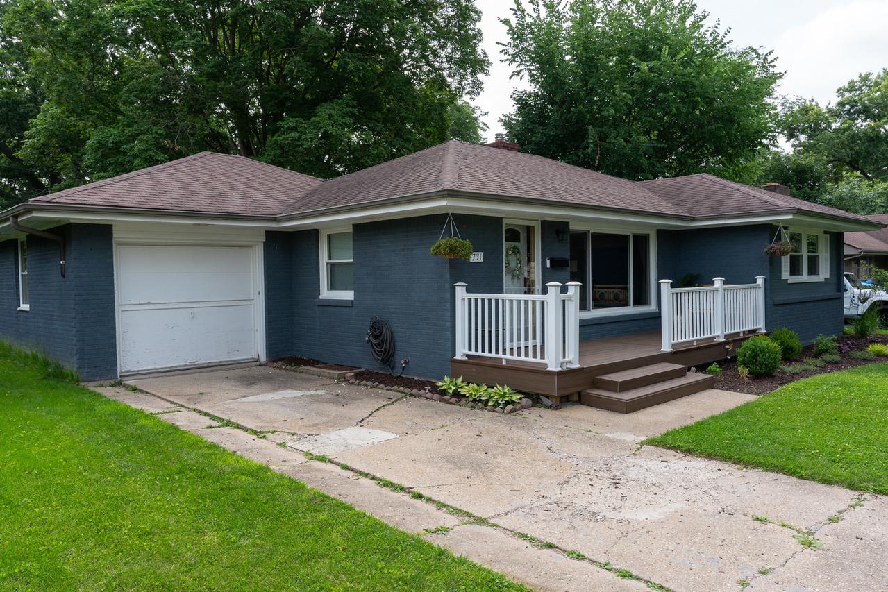 731 Roland Ave., Rockford, IL 61107