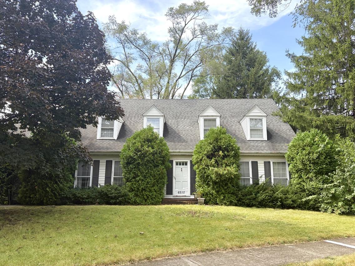 6510 Southbury Ct., Lisle, IL 60532