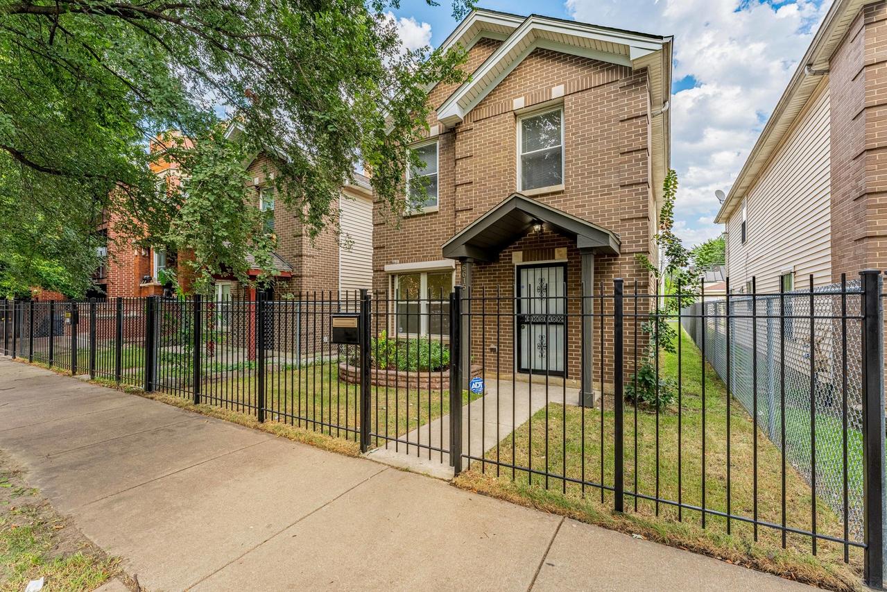 6615 S Normal Blvd., Chicago, IL 60621