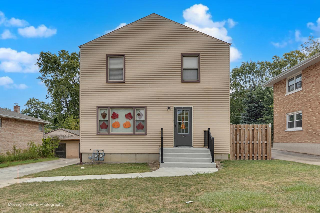121 S Addison Rd., Addison, IL 60101