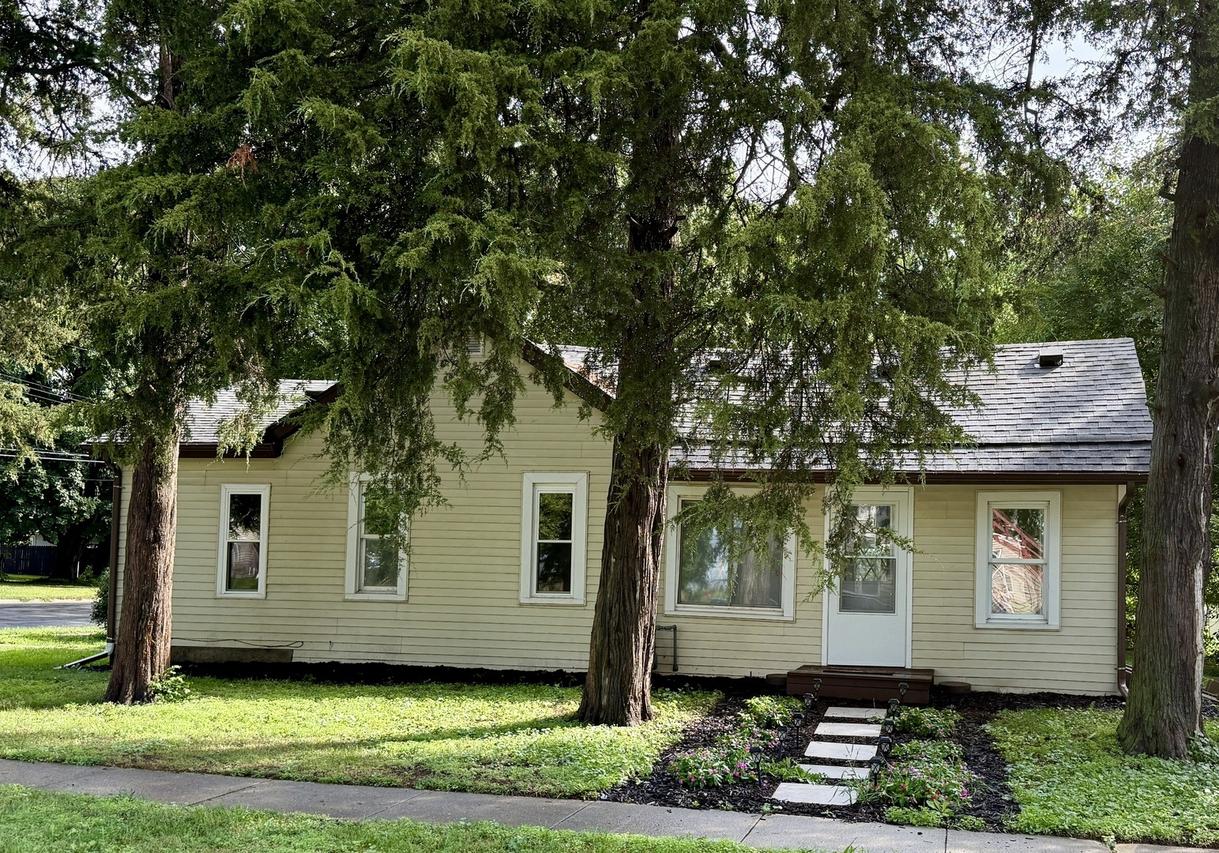 [Address Hidden by Seller], Rochelle, IL 61068