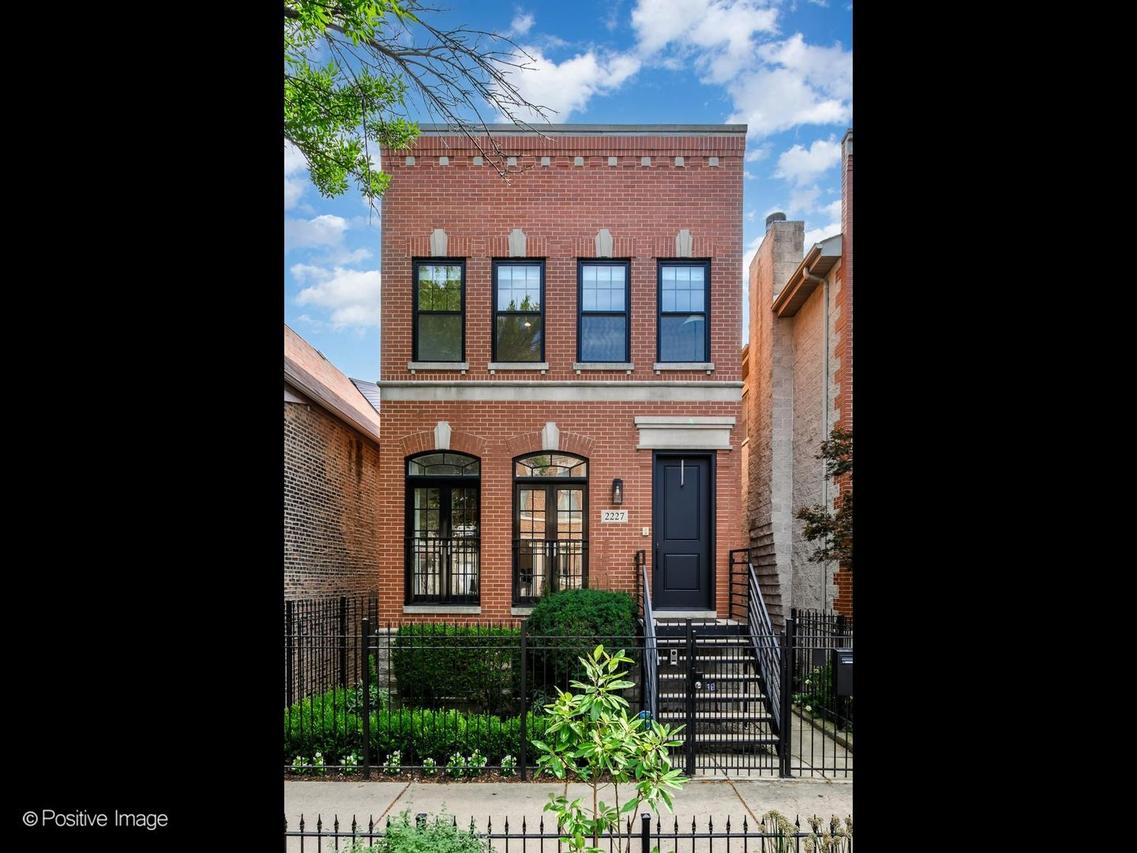 2227 W Medill Ave., Chicago, IL 60647
