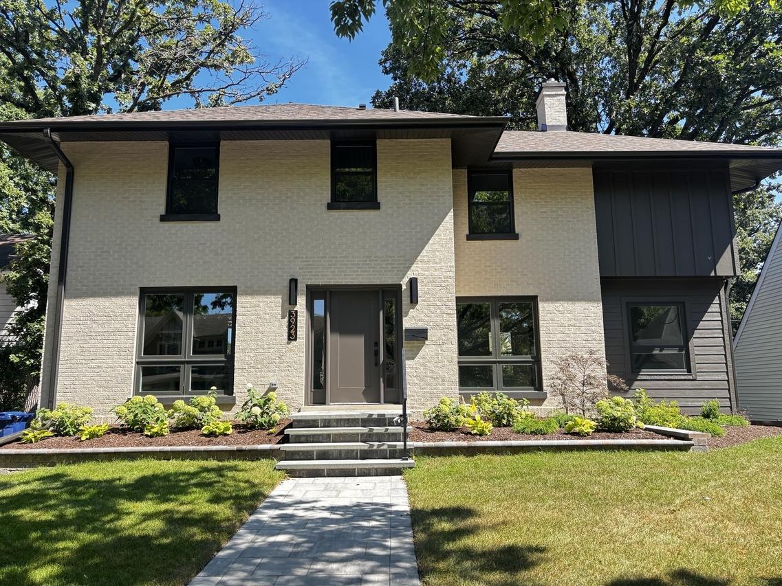 3923 Clausen Ave., Western Springs, IL 60558