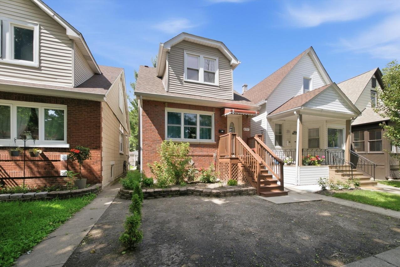6707 31st St., Berwyn, IL 60402