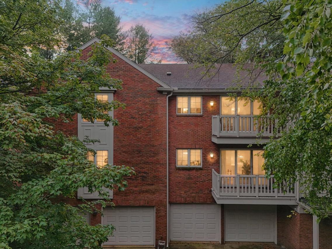 921B Cheshire Dr. #B, Champaign, IL 61821