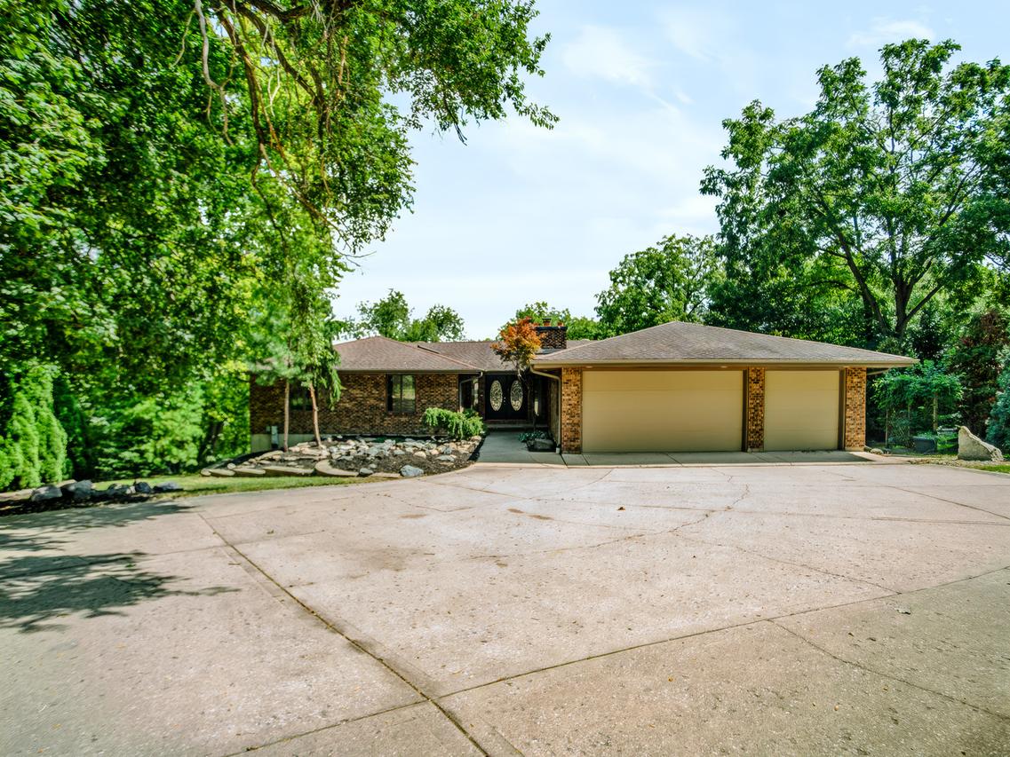 6N779 Il Route 31 Rd., St. Charles, IL 60174