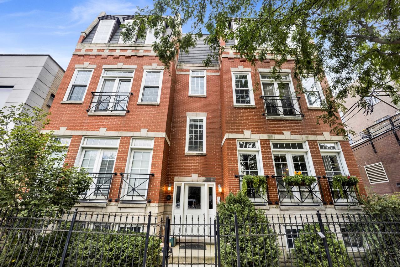 1617 N Hermitage Ave. #3N, Chicago, IL 60622