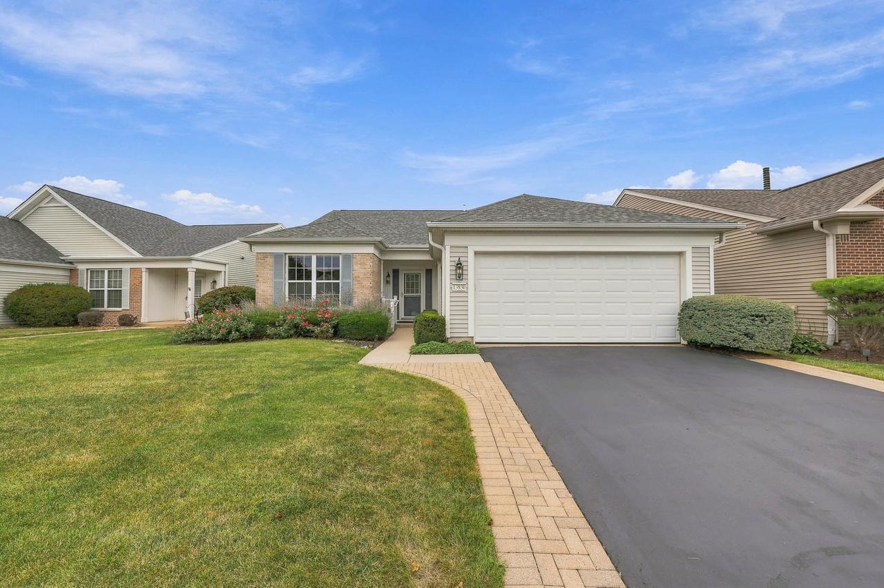 13830 Wilshire Way, Huntley, IL 60142