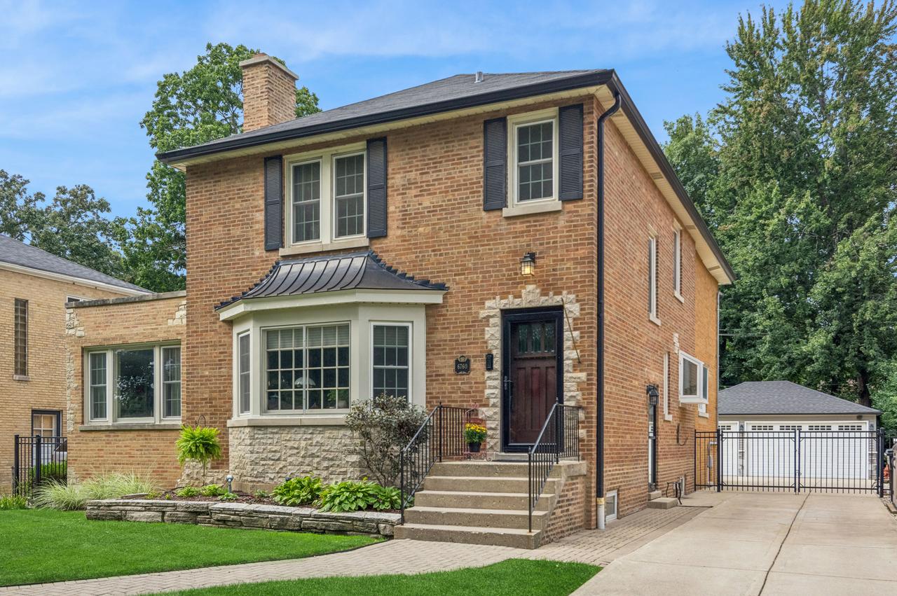 6760 N Jean Ave., Chicago, IL 60646