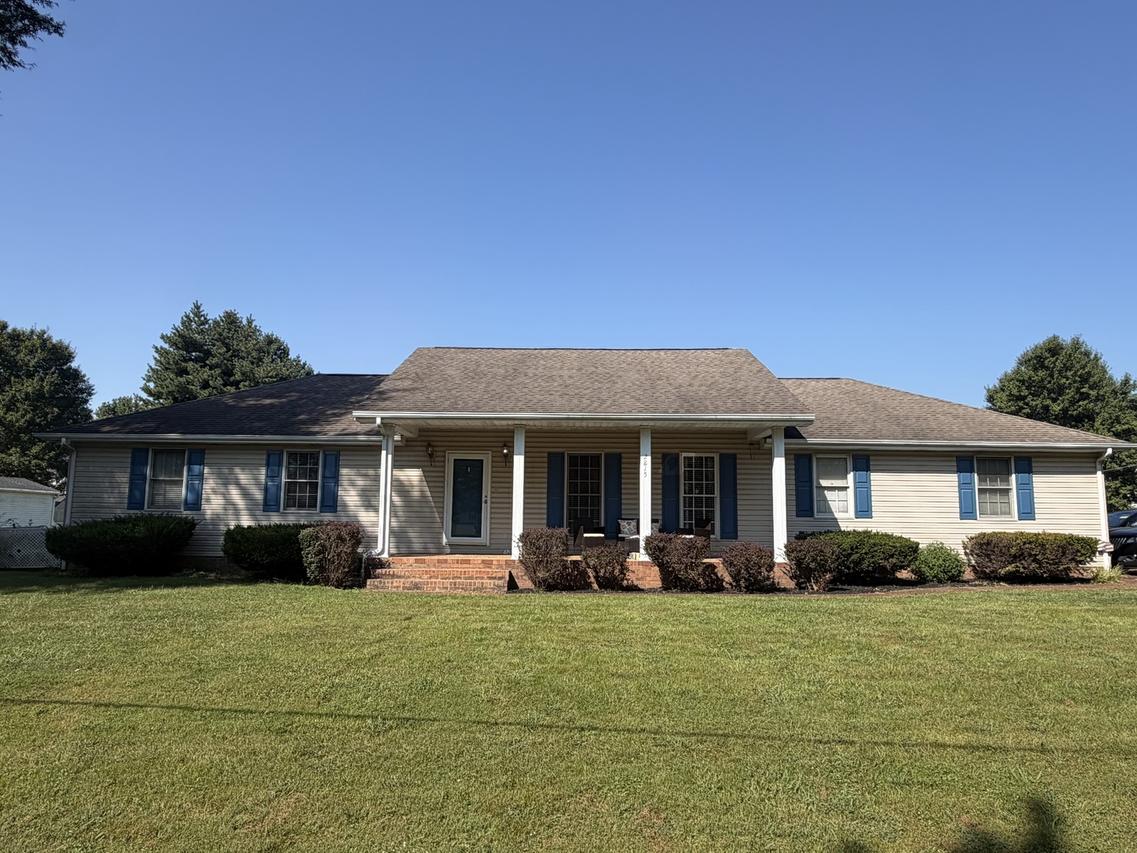 2815 Spruce Dr., Metropolis, IL 62960