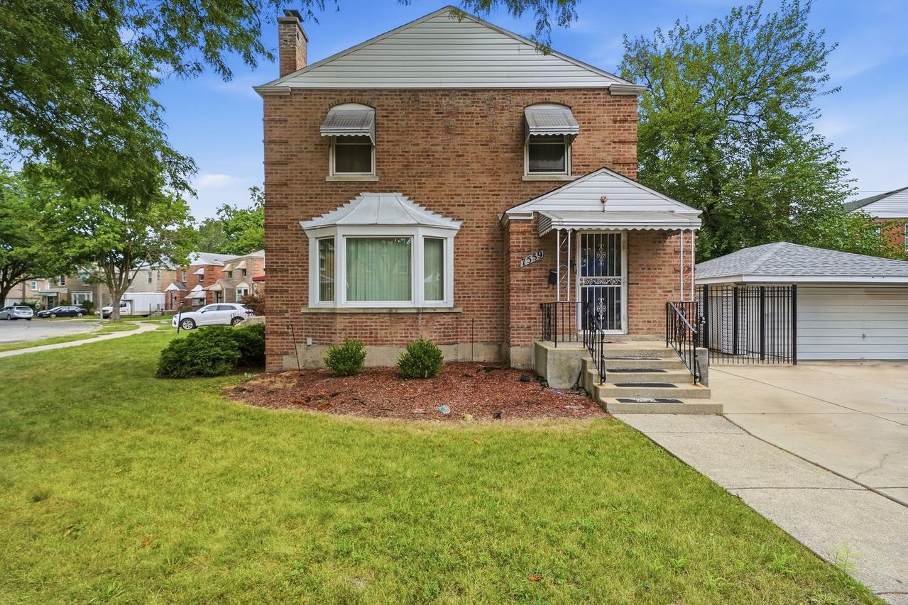 7559 S Hoyne Ave., Chicago, IL 60620