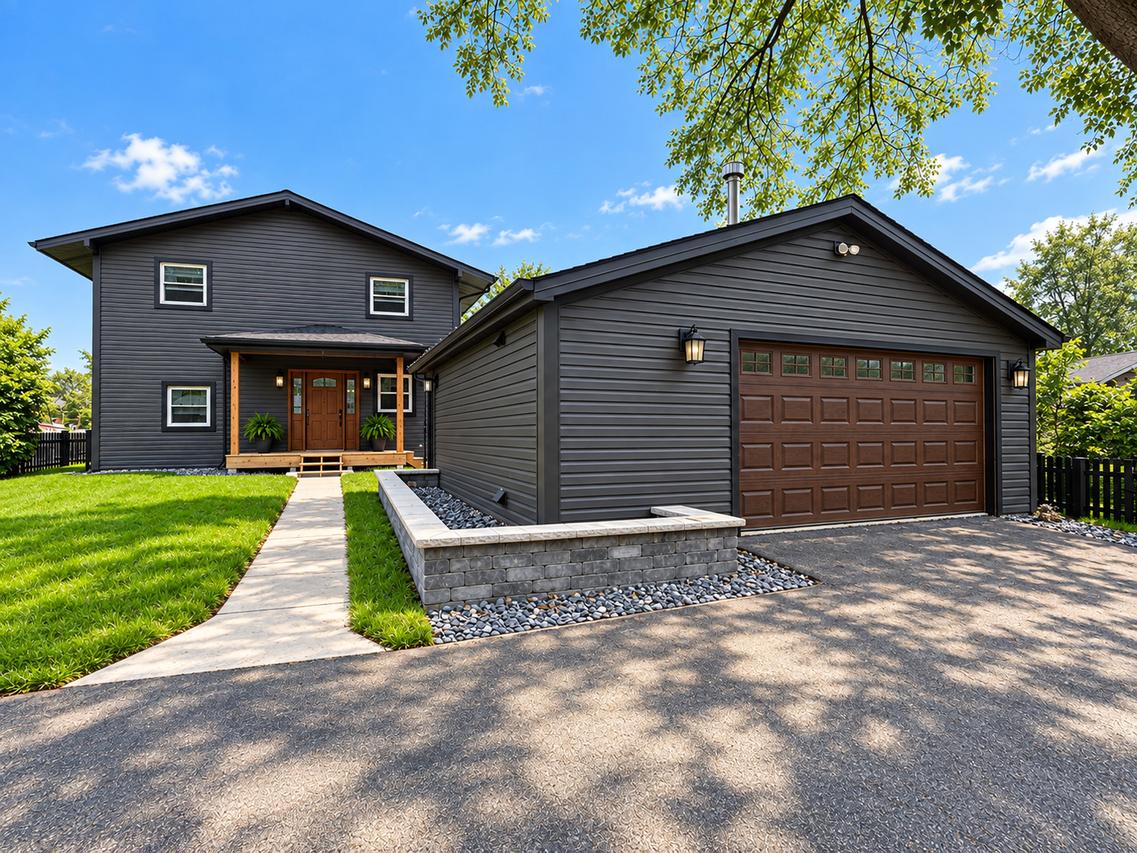 607 Kingston Blvd., Mchenry, IL 60050
