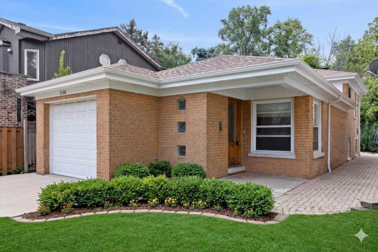 5768 N Lacey Ave., Chicago, IL 60646