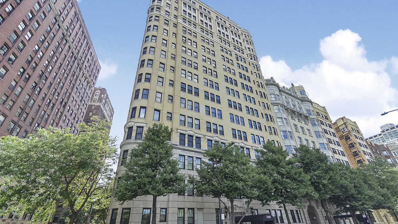 3300 N Lake Shore Dr. #8D, Chicago, IL 60657