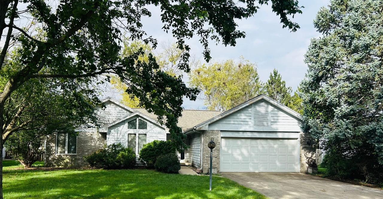 [Address Hidden by Seller], Savoy, IL 61874