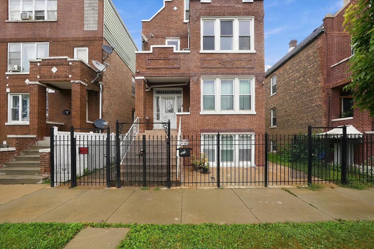 4511 S Francisco Ave., Chicago, IL 60632