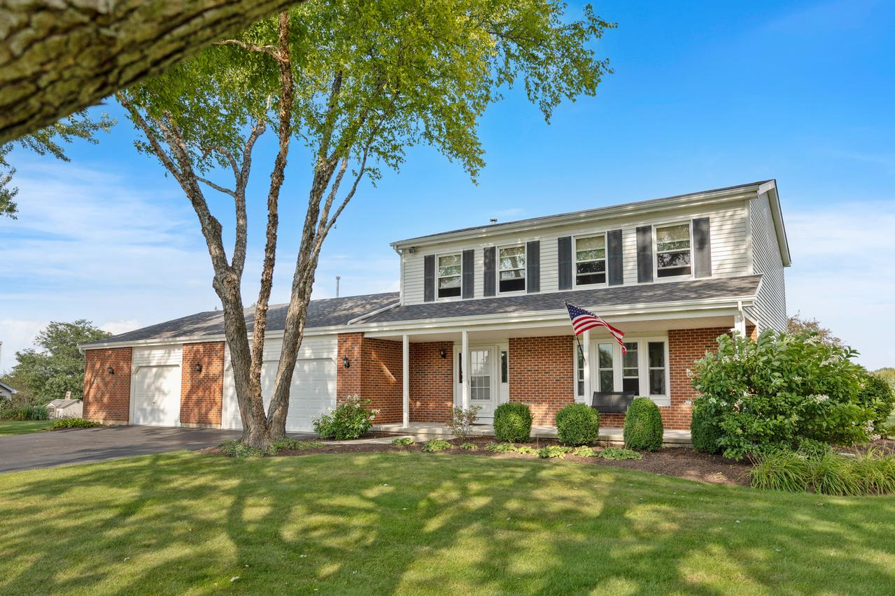 15N133 Shirewood Farm Rd., Hampshire, IL 60140