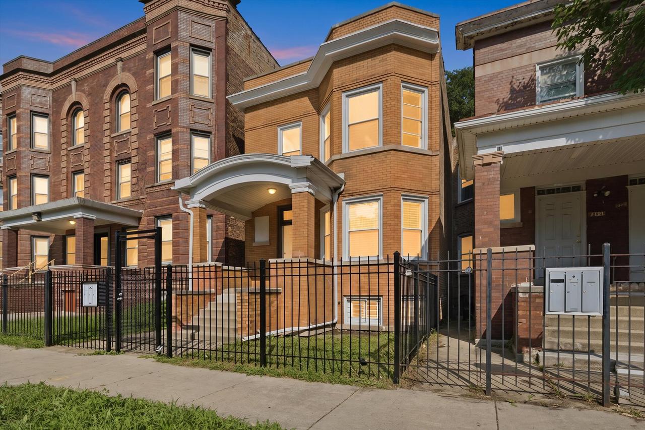 7131 S Normal Blvd., Chicago, IL 60621