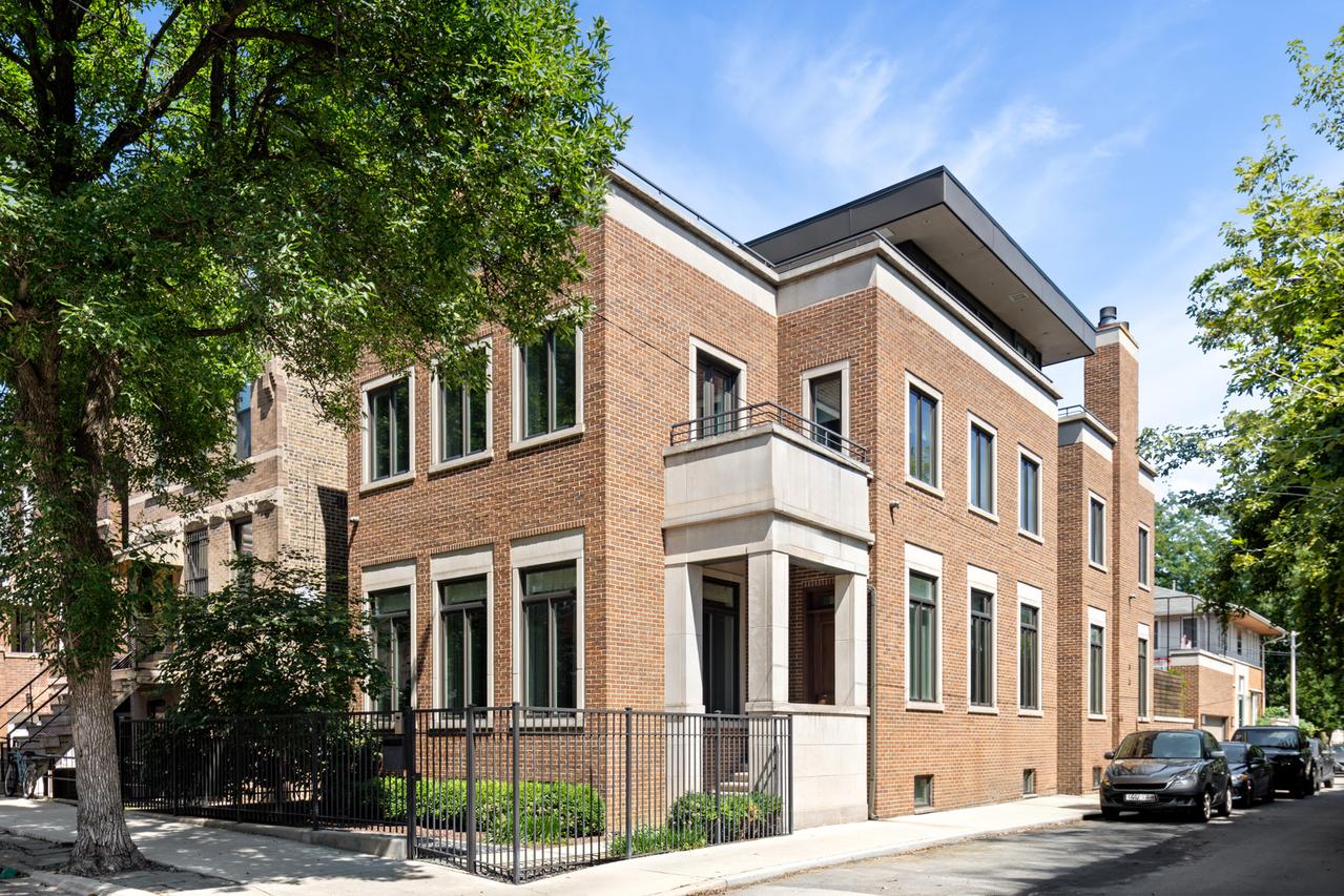 1801 N Hermitage Ave., Chicago, IL 60622