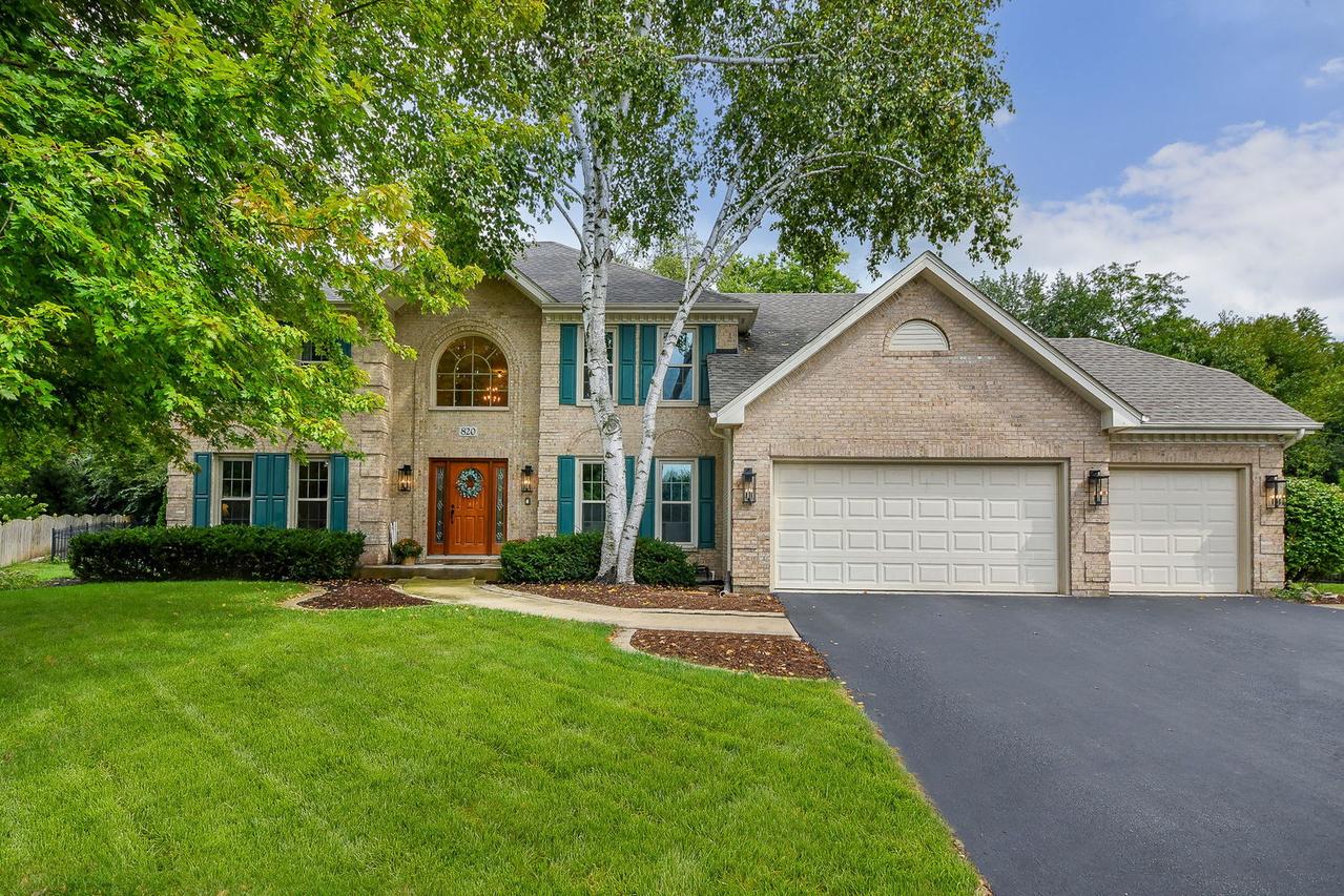 820 Rotolo Ct., Batavia, IL 60510
