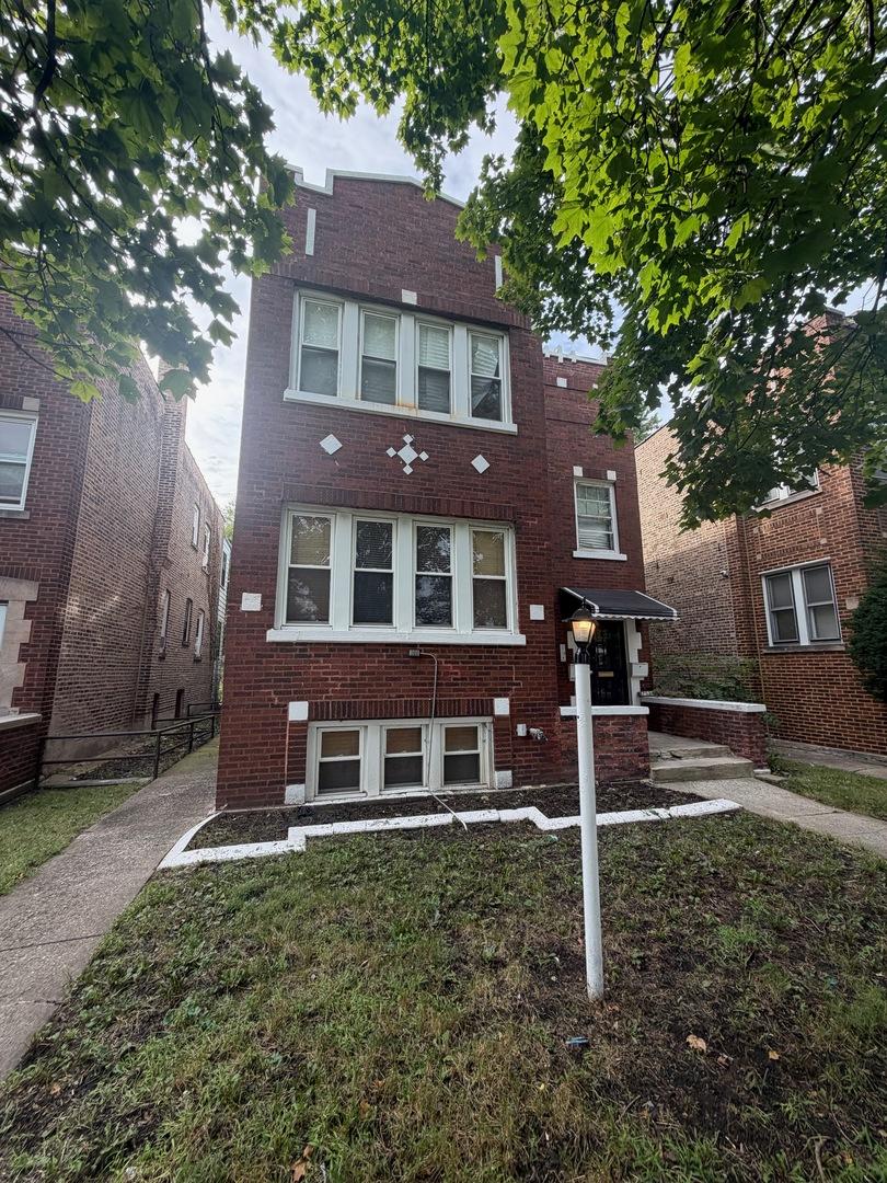 7524 S Wentworth Ave., Chicago, IL 60620