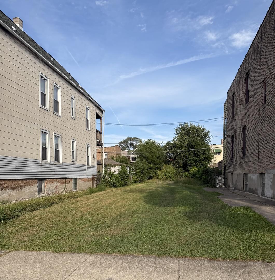 7019 S Carpenter St., Chicago, IL 60621