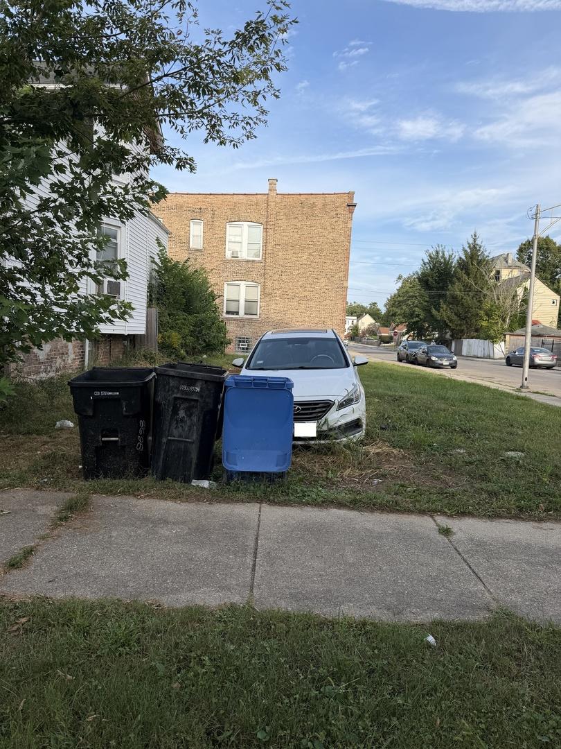 7159 S Carpenter St., Chicago, IL 60621