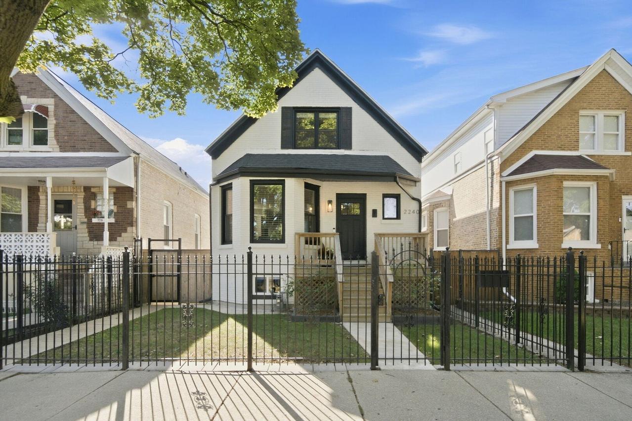2240 N Karlov Ave., Chicago, IL 60639