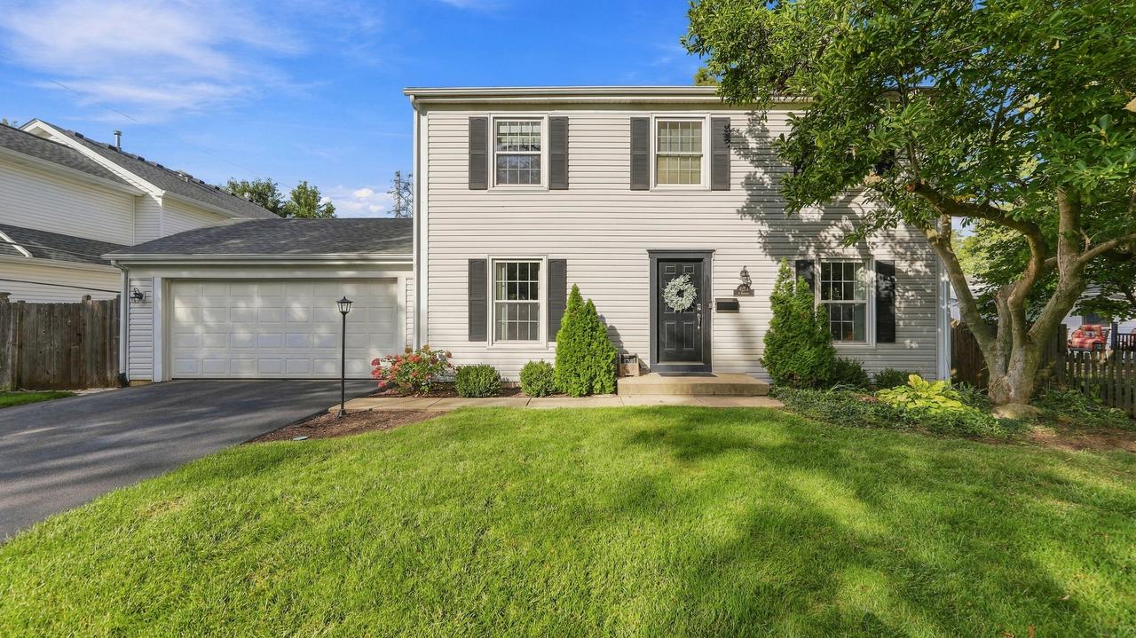 1033 N Brainard St., Naperville, IL 60563