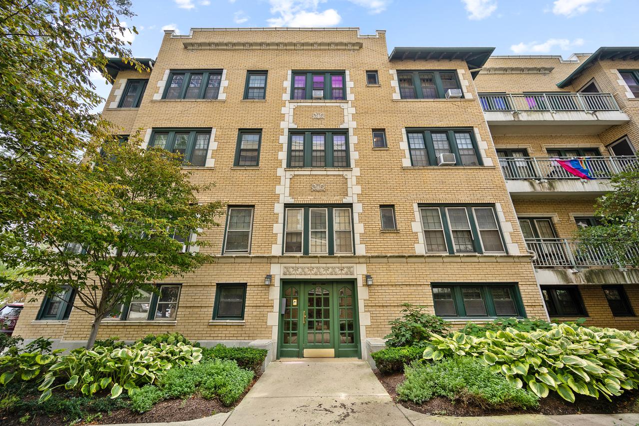 4310 N Clarendon Ave. #1021, Chicago, IL 60613