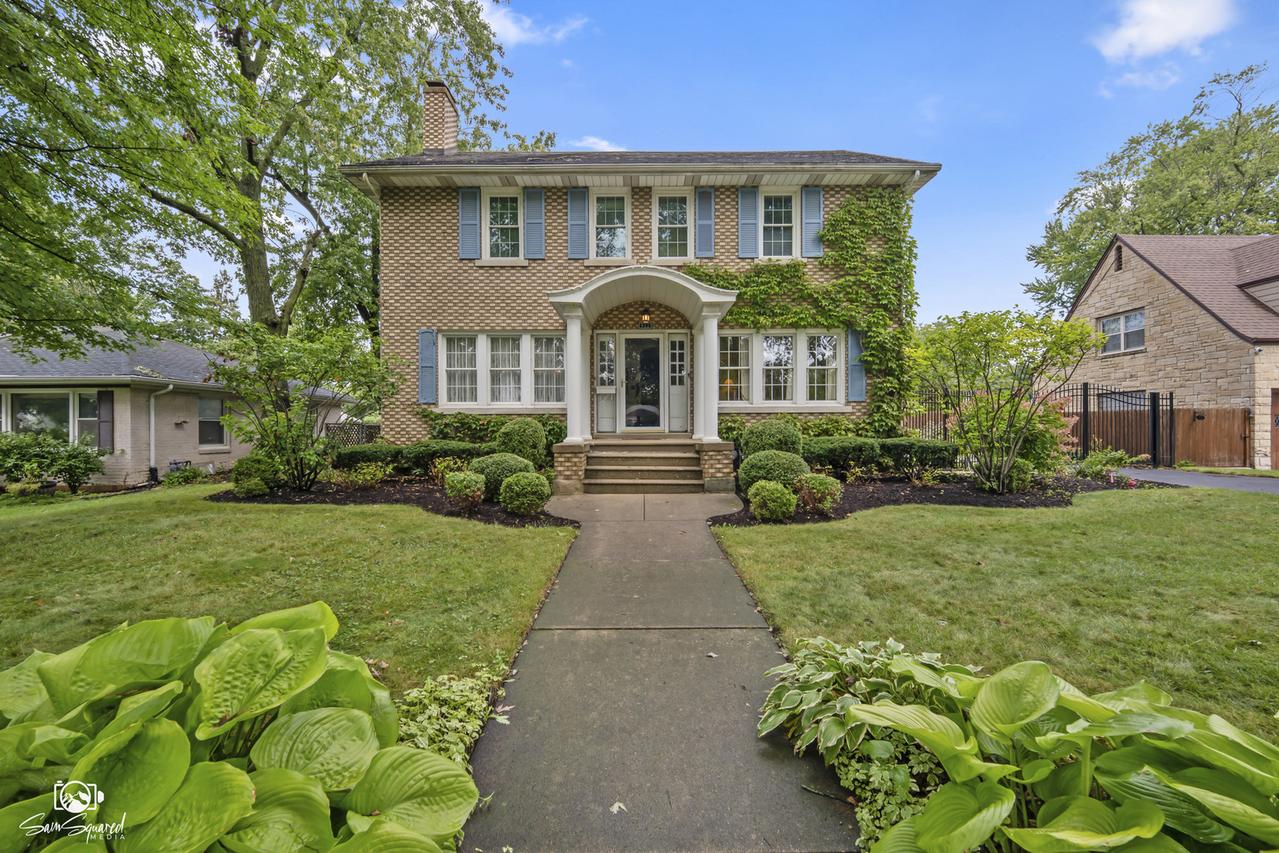 1295 Taylor St., Joliet, IL 60435