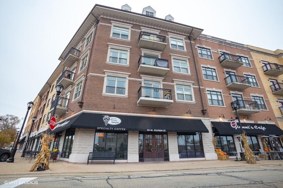 24 W Station St. #413W, Palatine, IL 60067