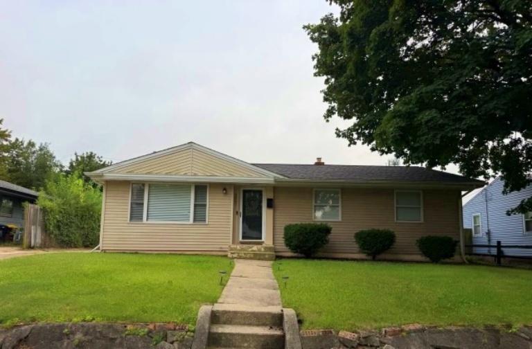 4007 Tonawanda Ave., Rockford, IL 61108