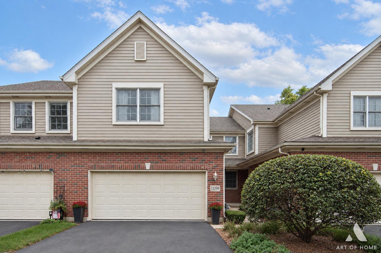 13296 Greenleaf Ct., Palos Heights, IL 60463