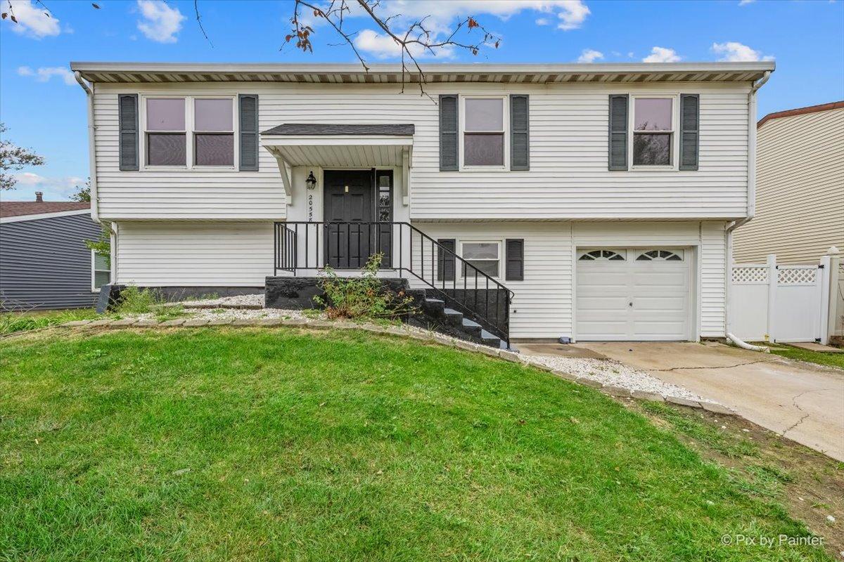 20558 S Graceland Ln., Frankfort, IL 60423
