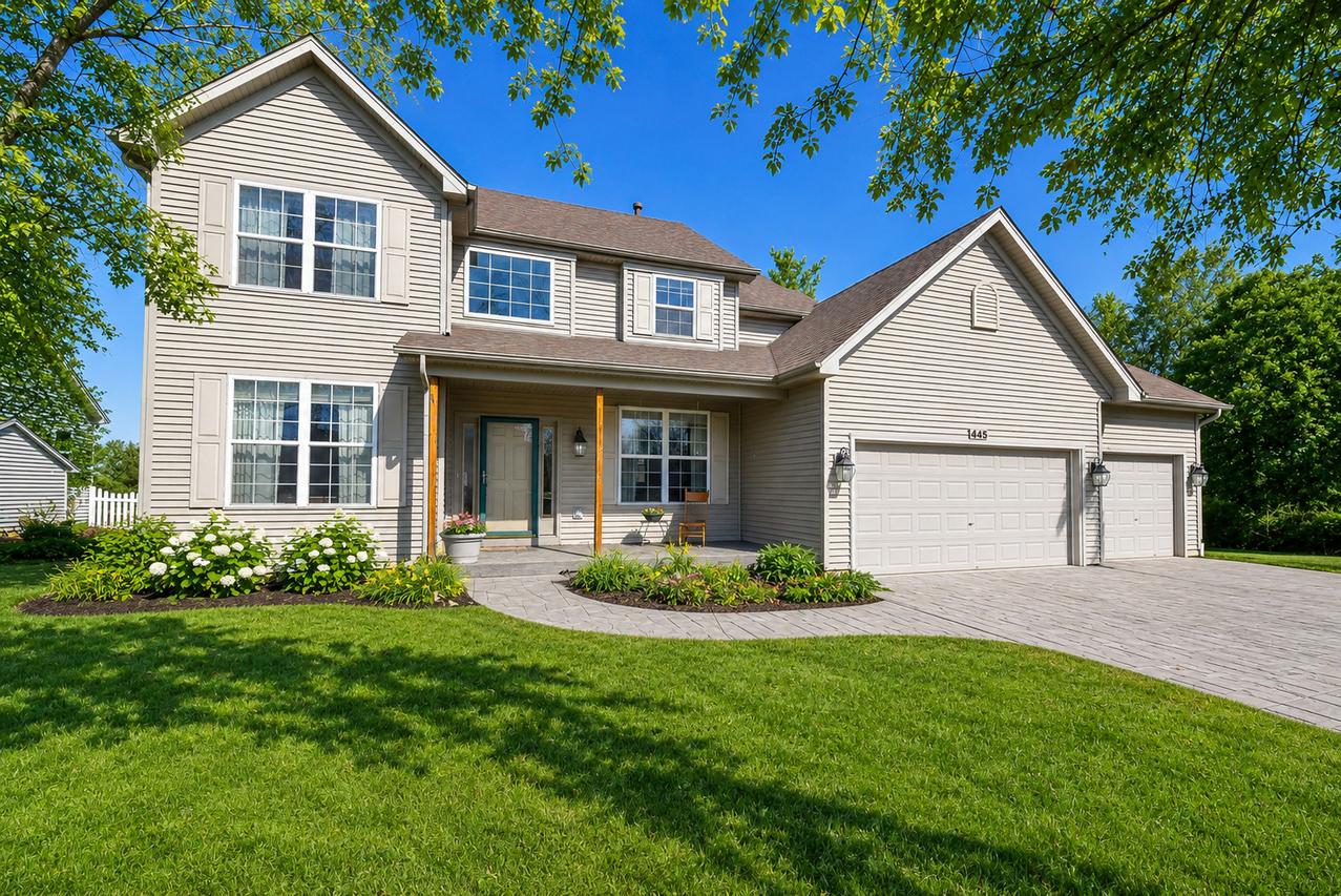 445 Kelly Ave., Yorkville, IL 60560