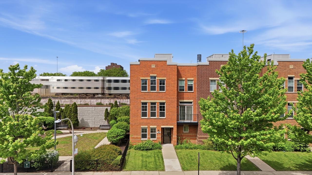 3560 S Federal St., Chicago, IL 60609