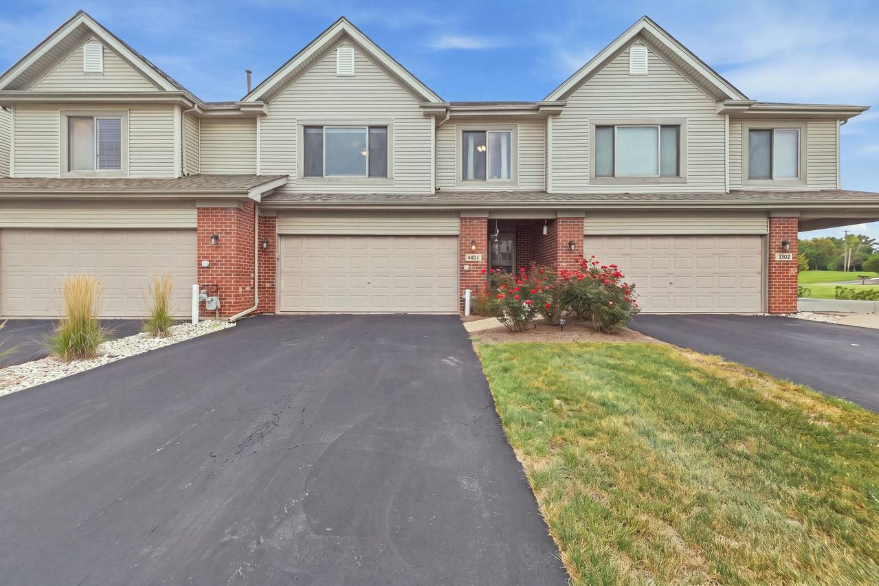 8234 Auburn Ln., Frankfort, IL 60423