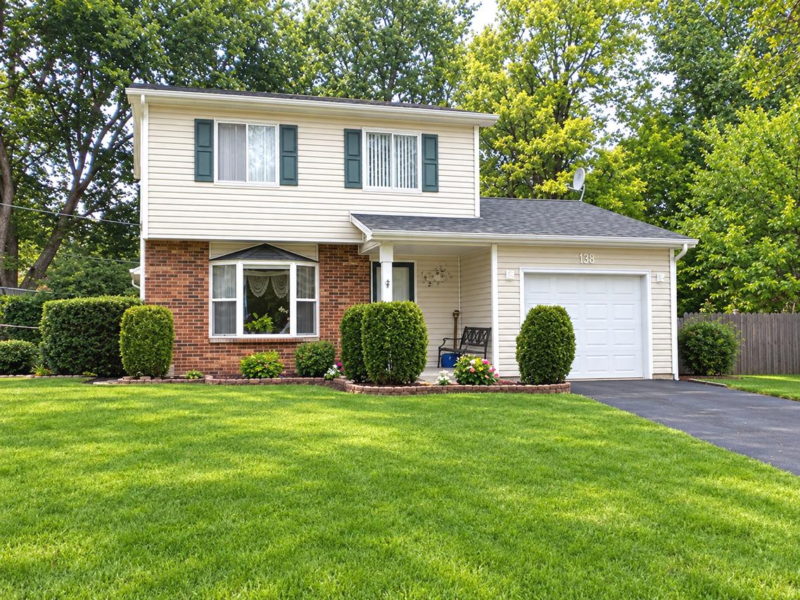153 Sunset Ln., Bolingbrook, IL 60440