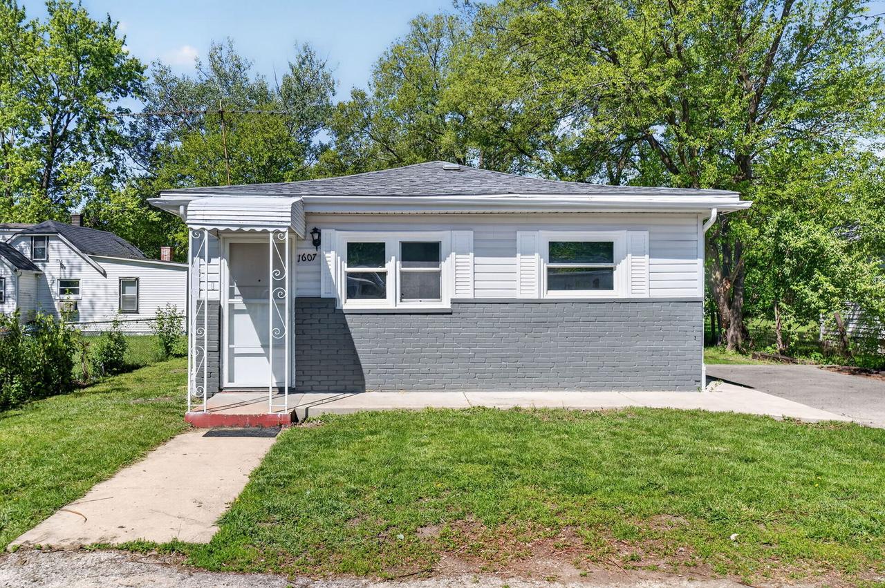 1607 S Joliet St., Joliet, IL 60436