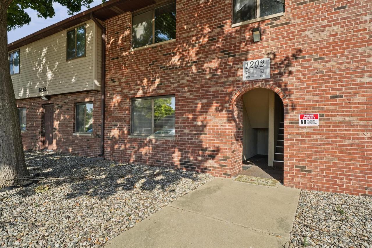 1202 Dean Dr. #3, Urbana, IL 61802