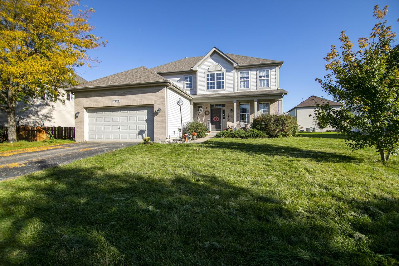 7723 Mossheather Dr., Joliet, IL 60431