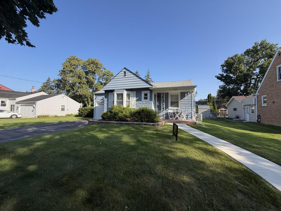 210 E Madison St., Lombard, IL 60148