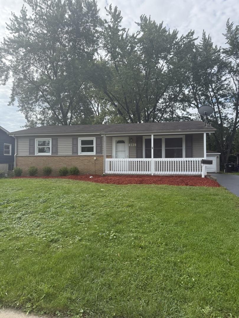 662 Walnut Rd., Wauconda, IL 60084
