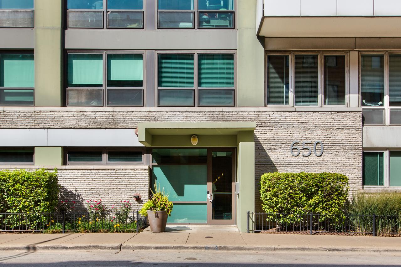 [Address Hidden by Seller], Chicago, IL 60661