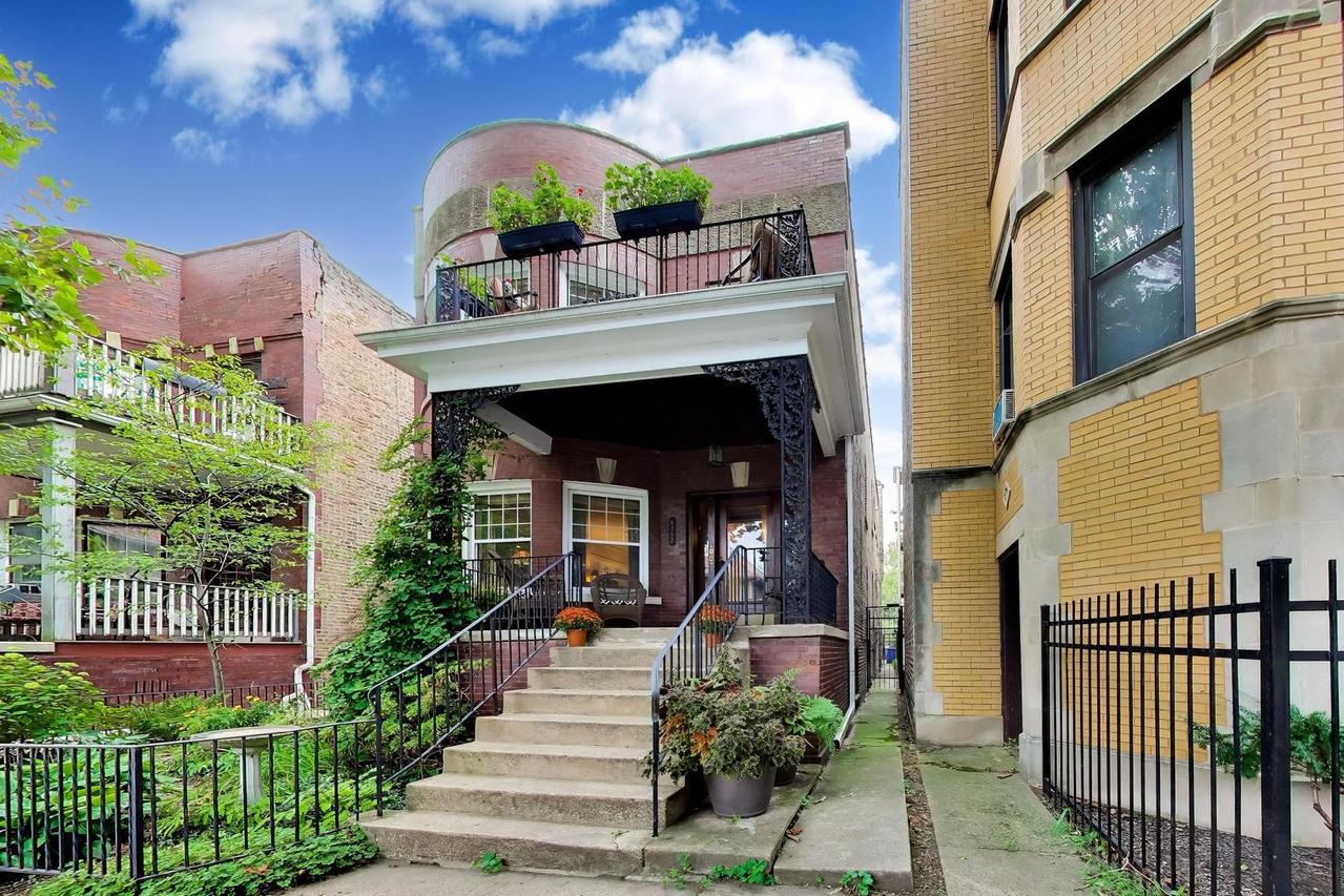 6252 N Lakewood Ave., Chicago, IL 60660