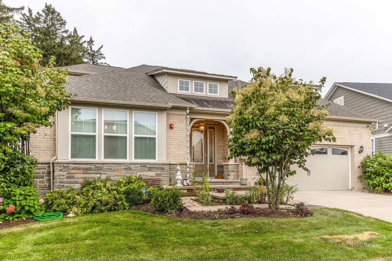 637 Insull Dr., Vernon Hills, IL 60061