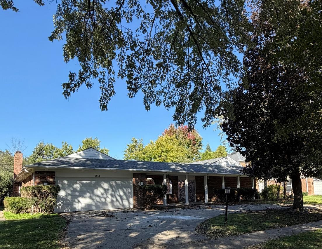 3614 Dauphine Ave., Northbrook, IL 60062
