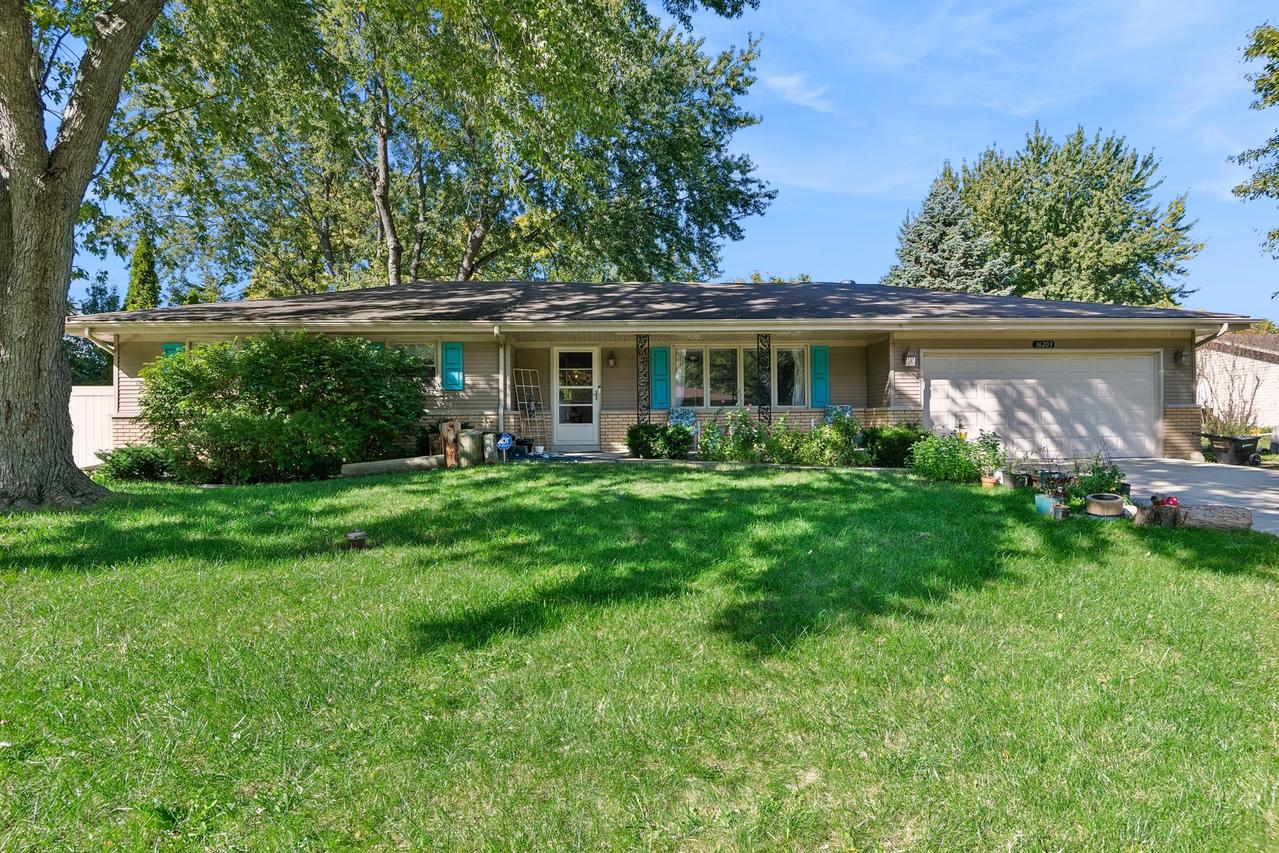 16203 S Serenity Dr., Plainfield, IL 60586